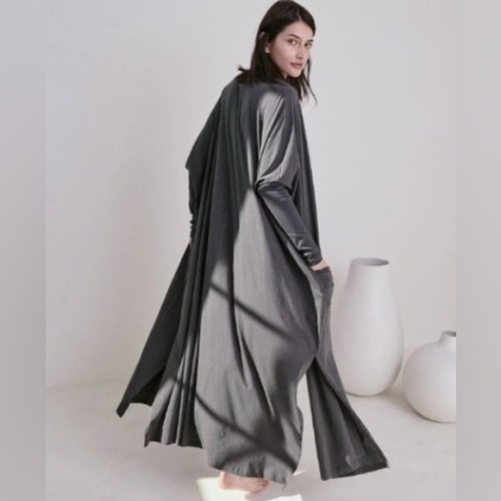 🖤LUNYA Pima Cotton maxi front pockets side slits black one size robe